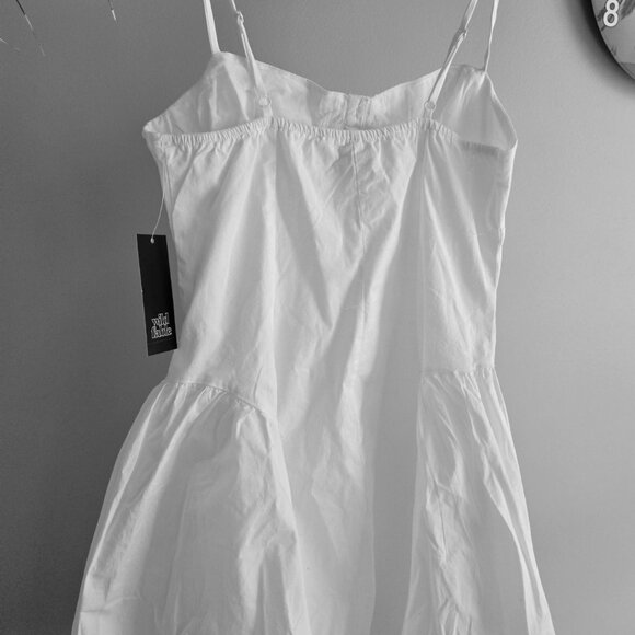 NWT white mini dress - Picture 2 of 2